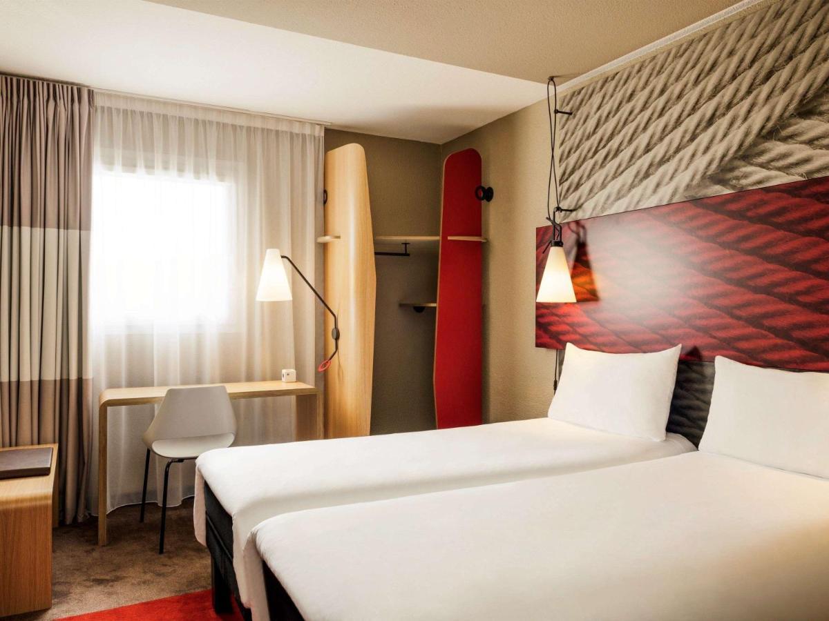 Hotel Ibis Senlis Senlis  Zewnętrze zdjęcie