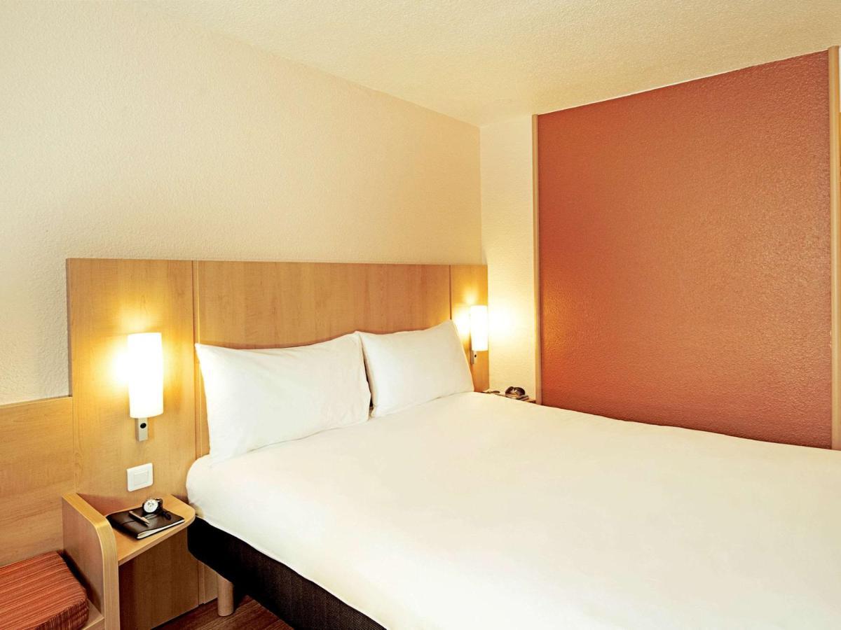 Hotel Ibis Senlis Senlis  Zewnętrze zdjęcie